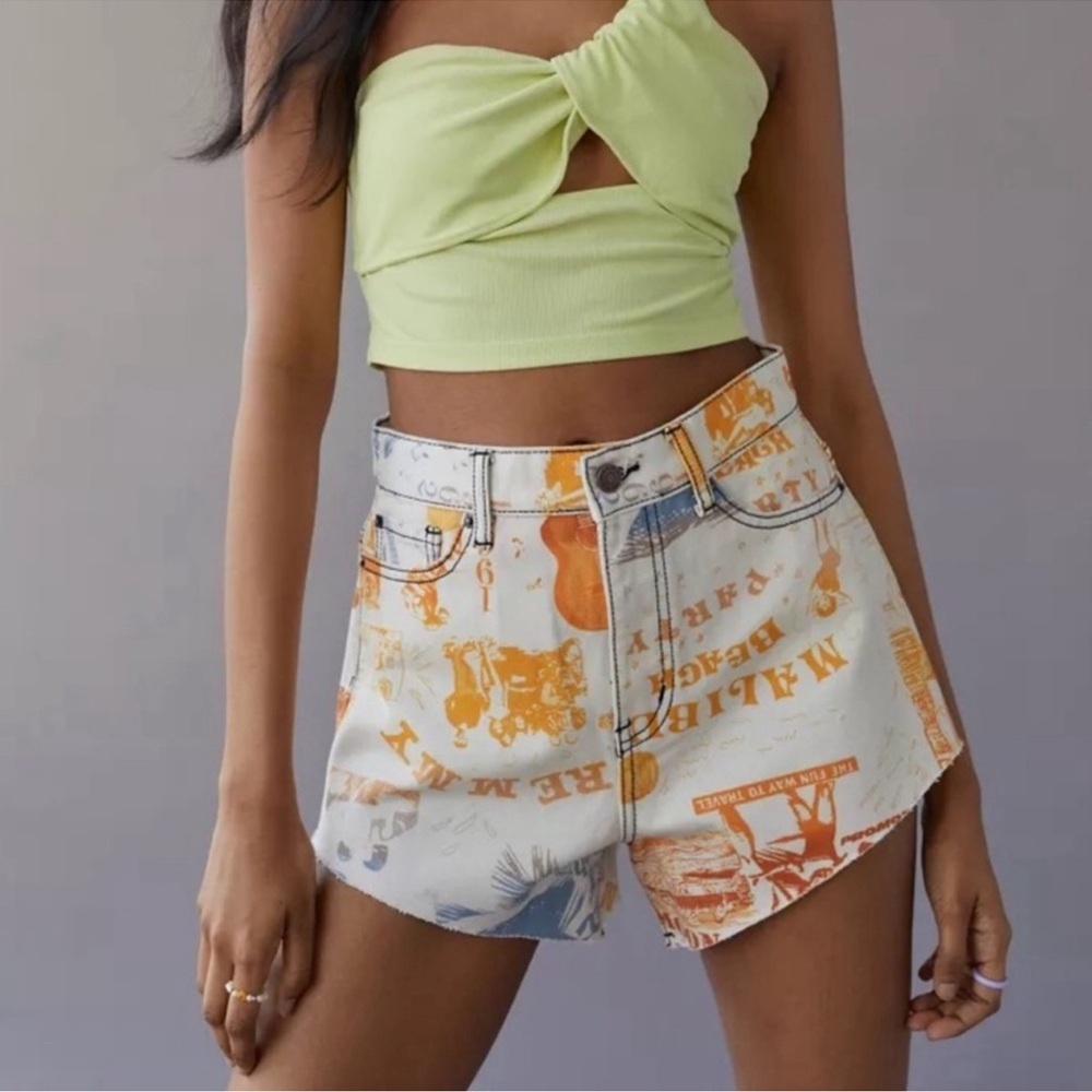 NWT BDG Women's Graphic Jean Shorts - Orange and Cream